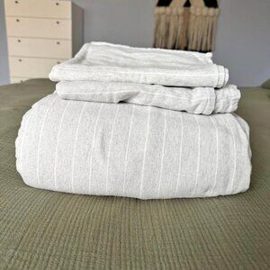 West Elm King Grey Pinstripe FLANNEL Duvet Cover Set. 2 KING Shams